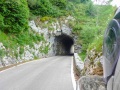 Viele kleine Tunnel